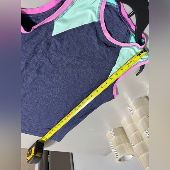 Sofibella Golf athetic tank top sz L - Picture 5 of 6